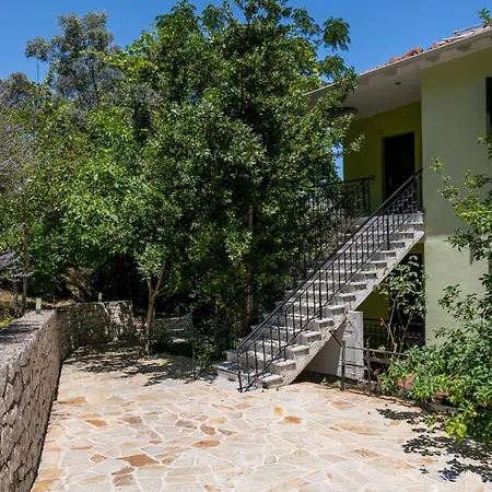 Vliho Bay & Apartament *