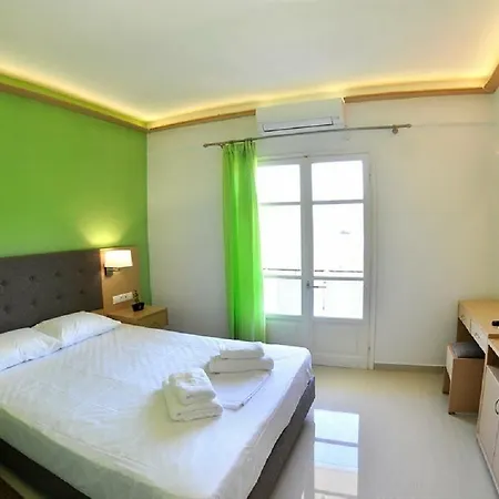 Apartament Vliho Bay & Yénion