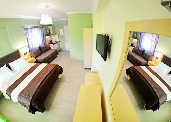 Vliho Bay & Apartment