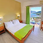 Lägenhet Vliho Bay & *