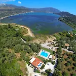 Vliho Bay & Daire Yénion