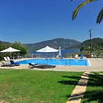 Daire Vliho Bay &