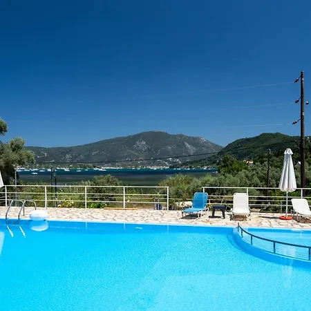 Vliho Bay & Apartment