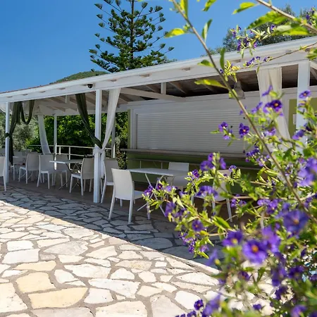 アパート Vliho Bay & Yénion